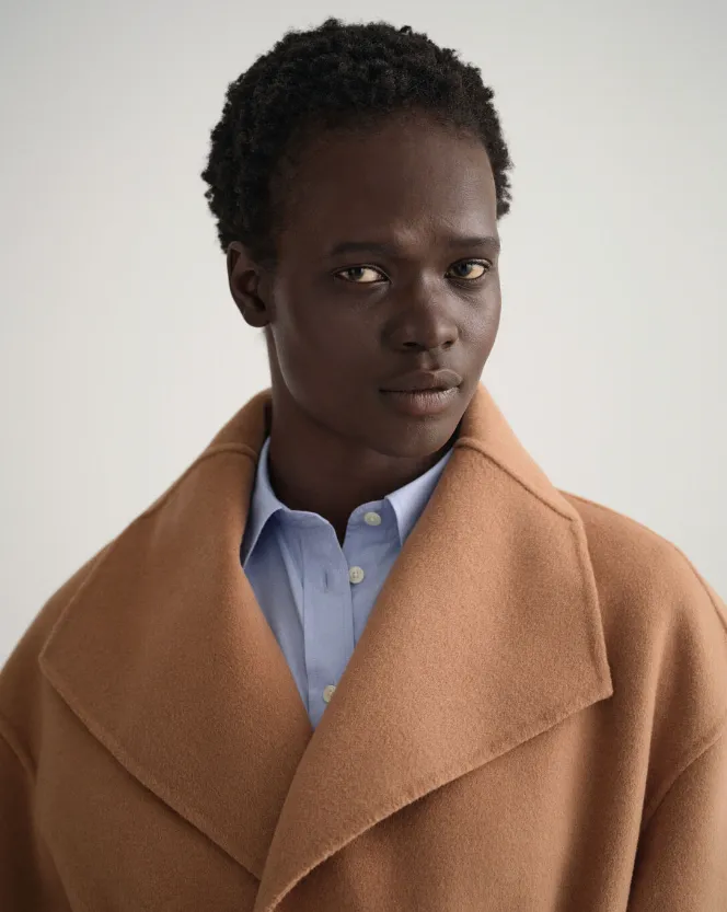 GANT Hand-Stitched Belted Wool Coat - Elegant Layering Essential