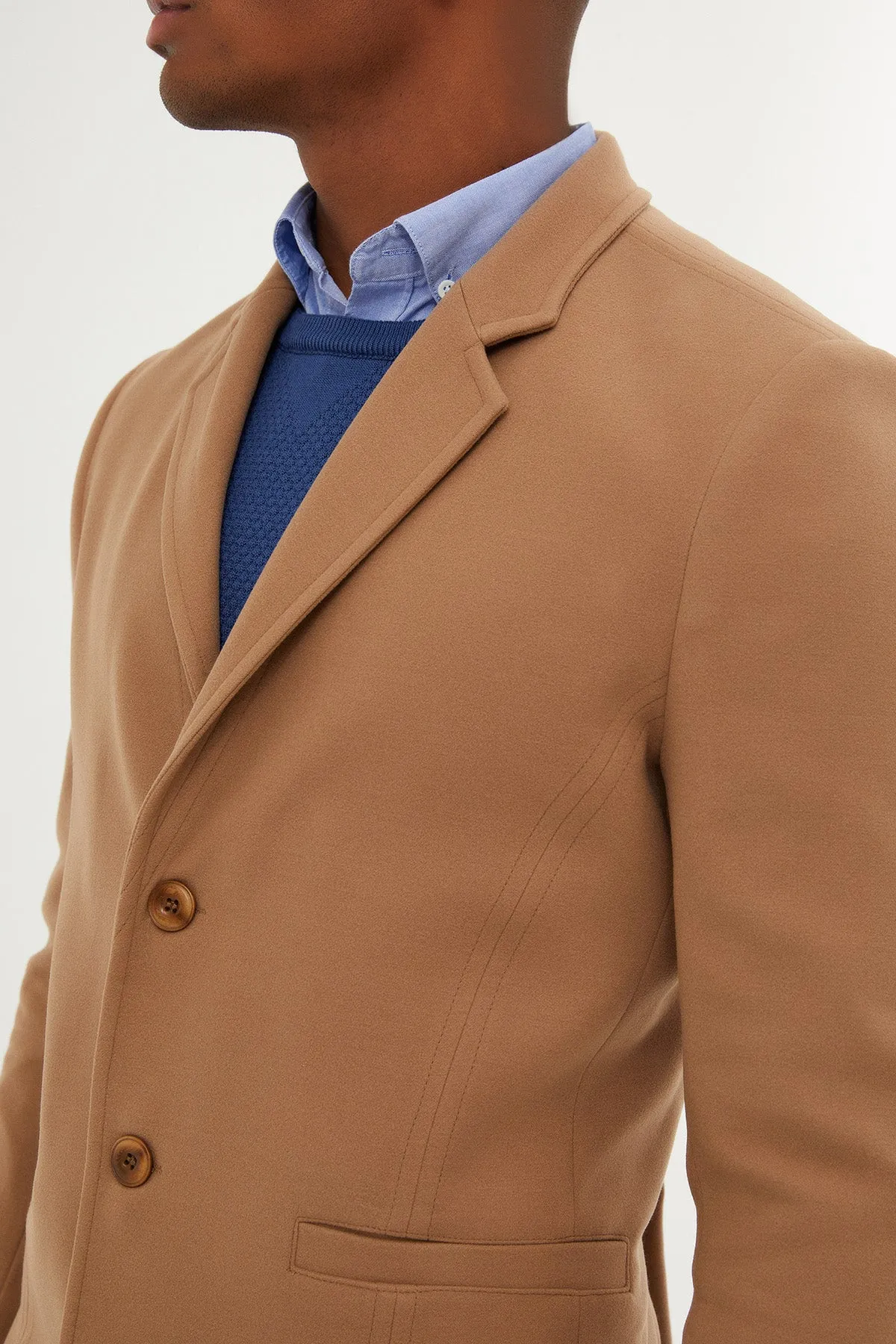 Slim Fit Cachet Notch Lapel Camel Overcoat